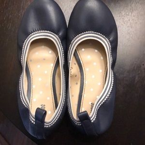 Gymboree little girl ballet flats.